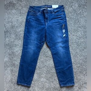 New! American Eagle Skinny Jeans